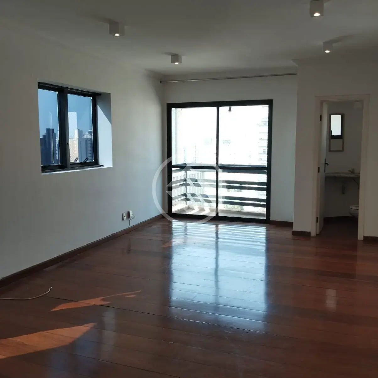 Image 2 - Apartamento em Cambuí, Campinas - SP