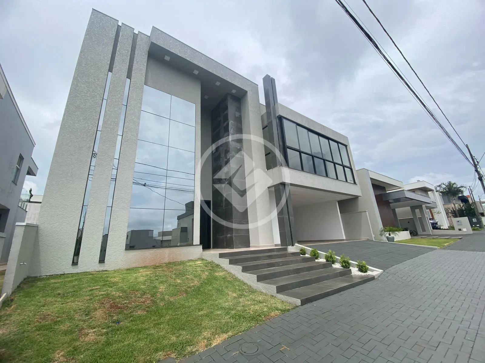 Imagem 1 - Sobrado Em Condomínio em Cataratas, Cascavel - PR