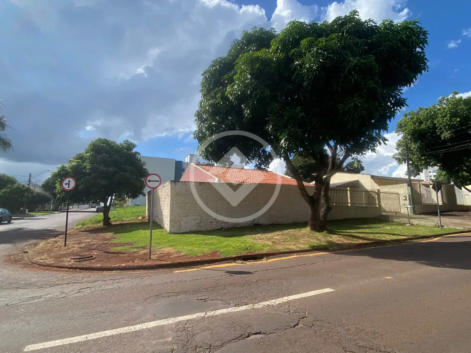 Imagem 1 - Terreno em Bairro Coqueiral, Cascavel - PR