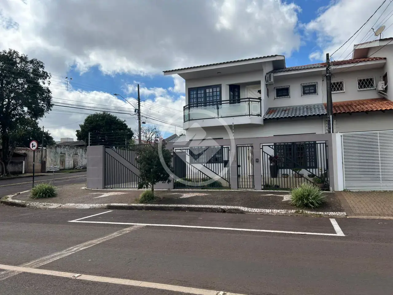 Imagem 1 - Sobrado em Parque São Paulo, Cascavel - PR
