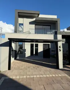 Sobrado Recanto Tropical, Cascavel - PR — foto 1