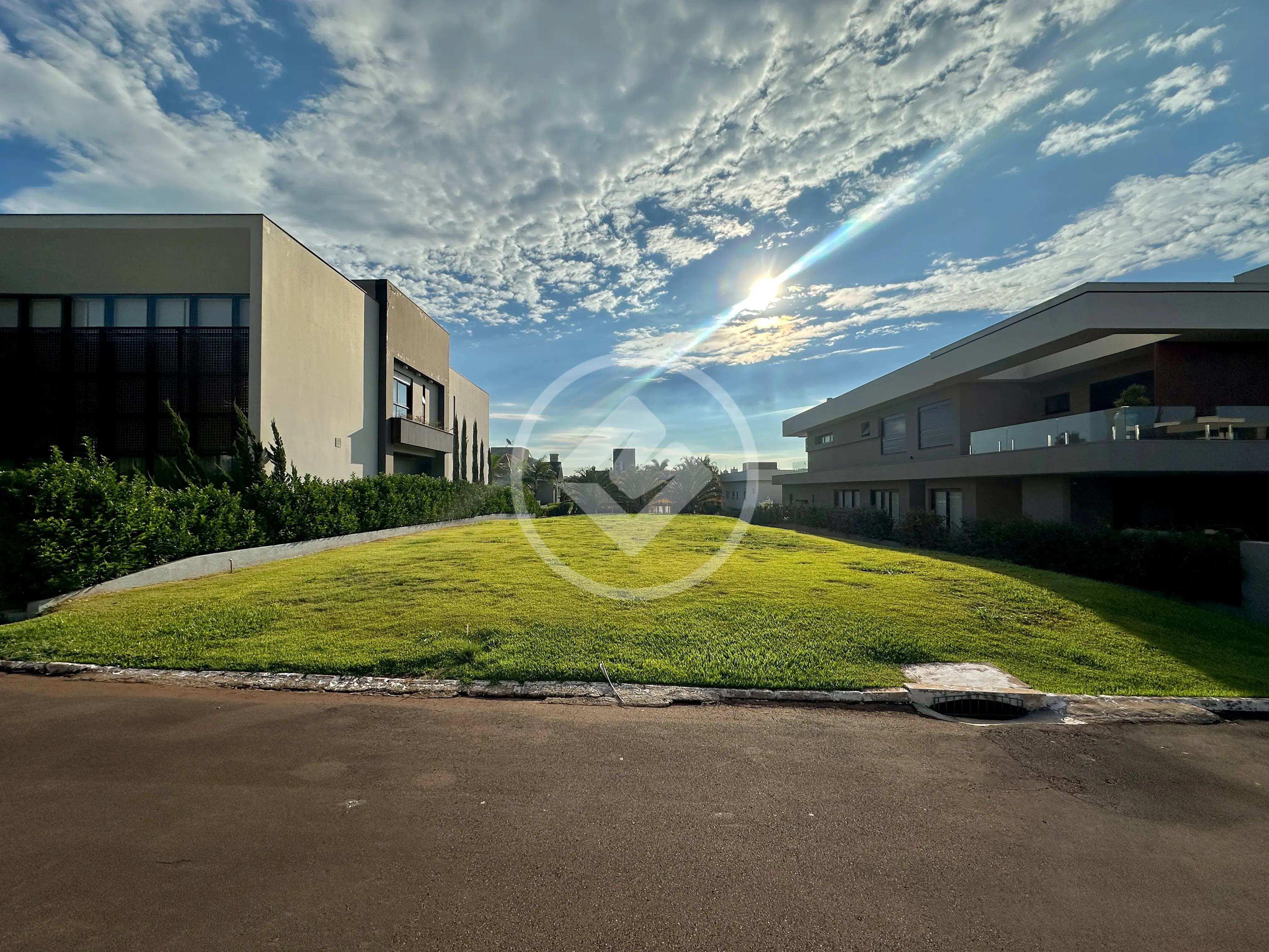 Imagem 1 - Terreno Condomínio em Região do Lago, Cascavel - PR