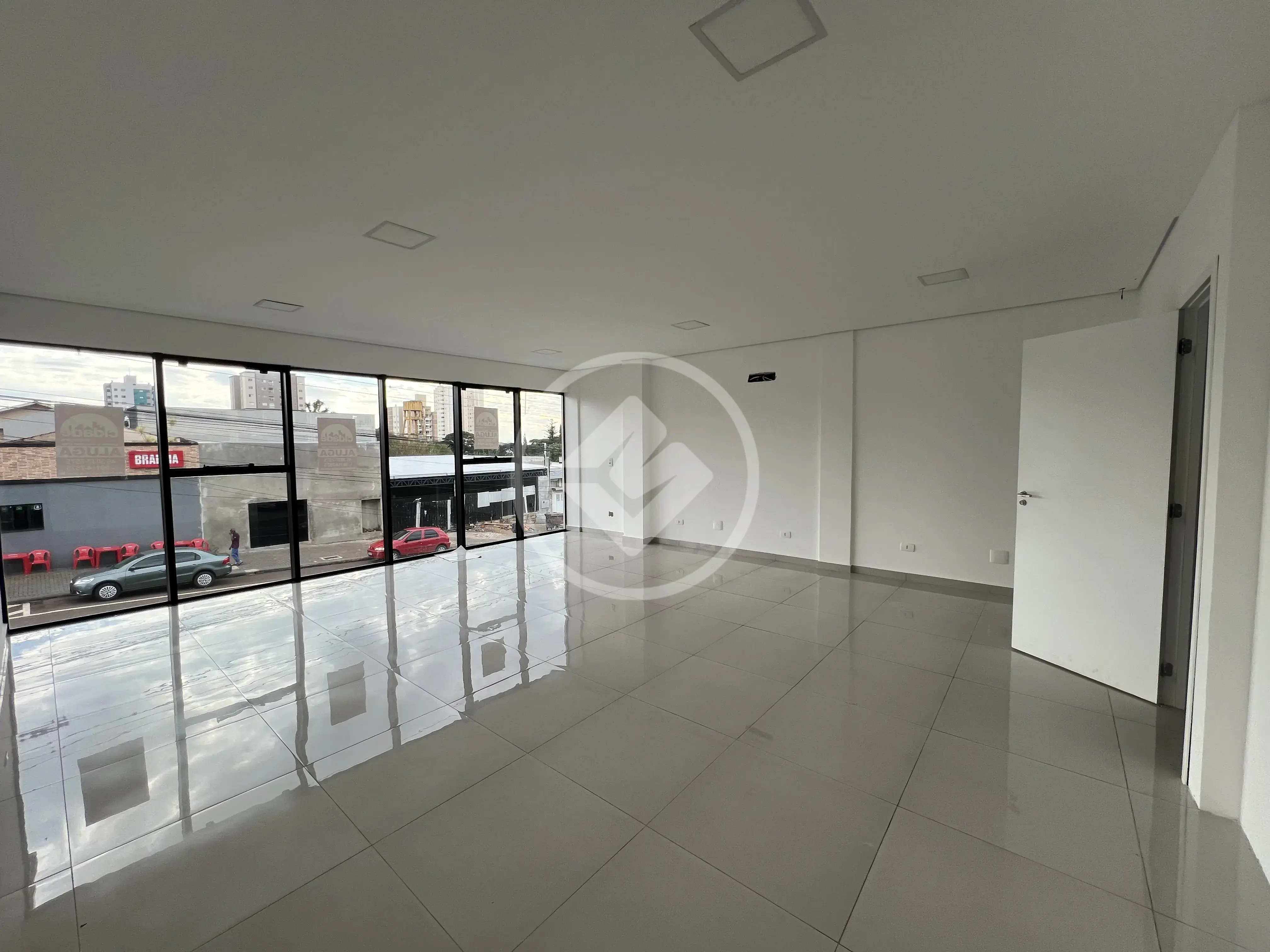 Image 2 - Sala Comercial em Centro, Cascavel - PR