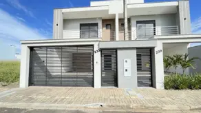 Sobrado Santa Felicidade, Cascavel - PR — foto 1