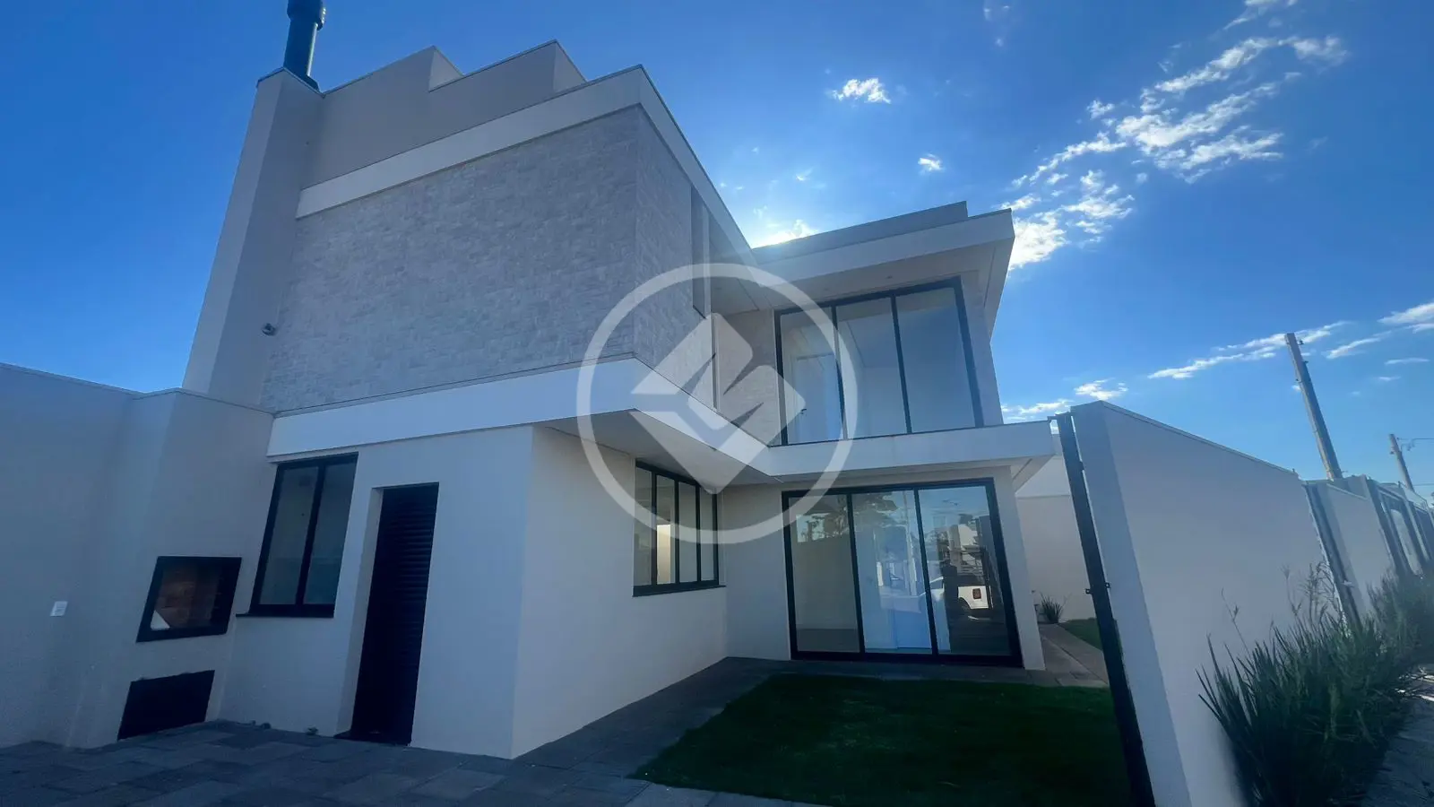 Imagem 1 - Sobrado em Recanto Tropical, Cascavel - PR