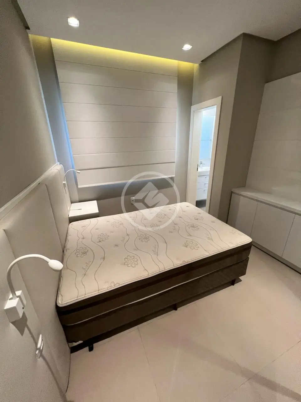 Imagem 3 - Apartamento em Meia Praia, Itapema - SC