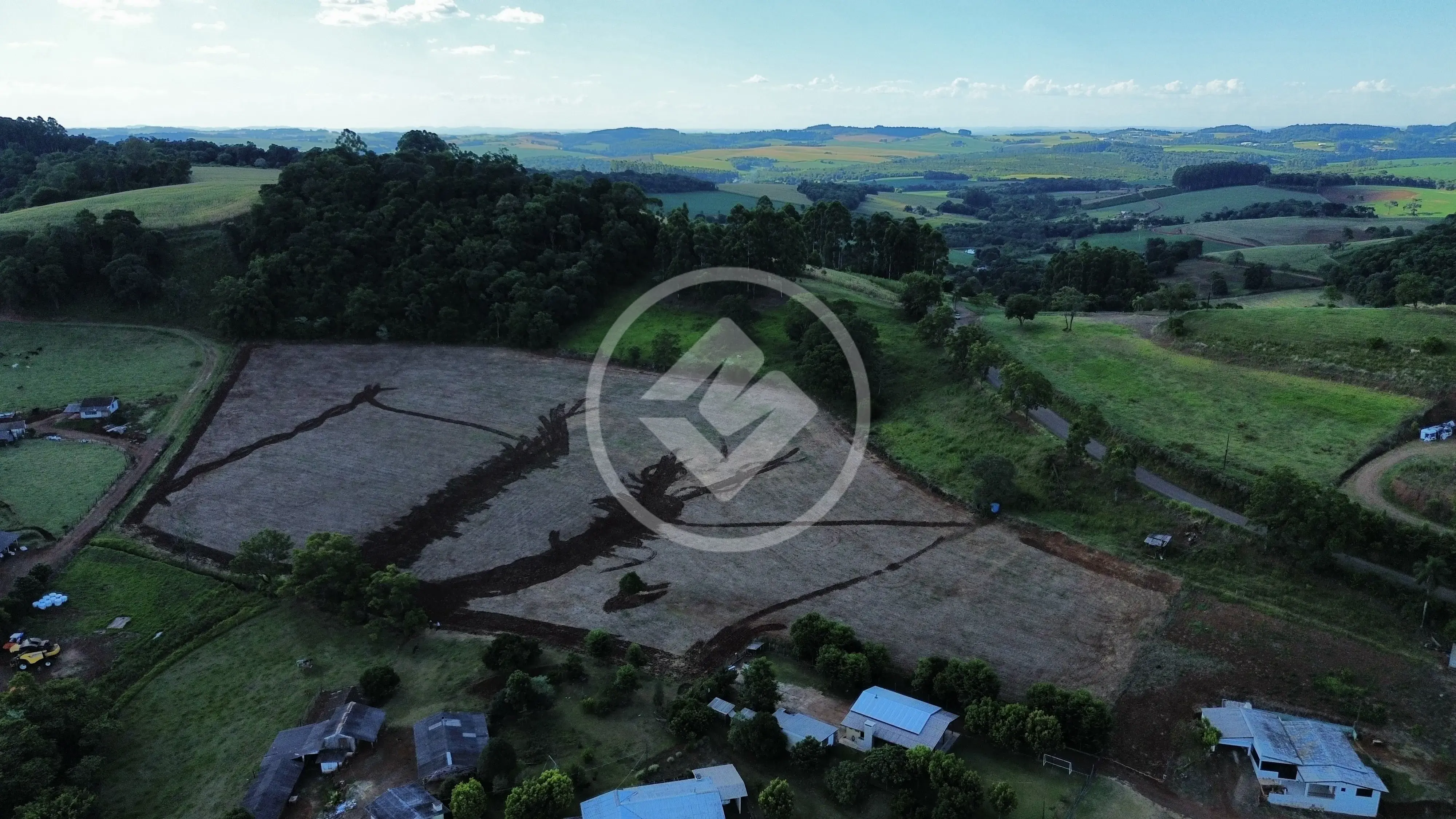 Imagem 1 - Fazenda em Cristo Rei, Chapecó - SC