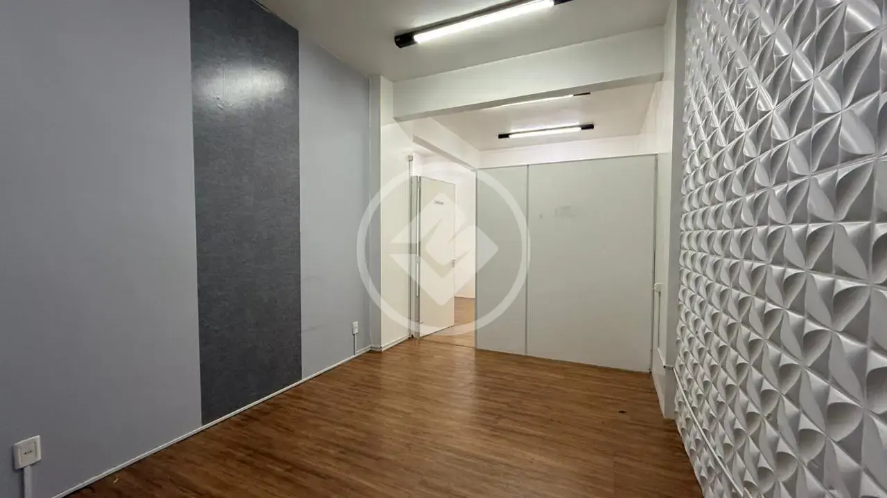 Image 2 - Sala Comercial em CENTRO, Chapecó - SC