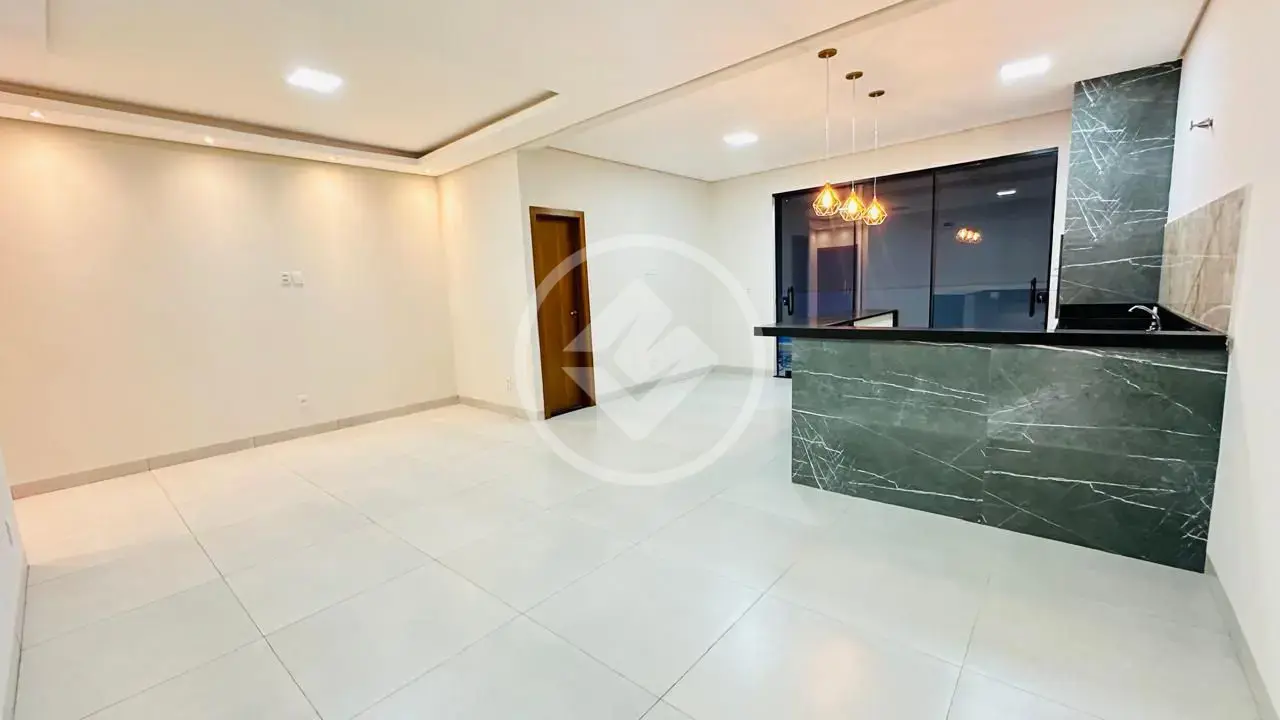 Imagem 3 - Casa em JARDIM CALIFÓRNIA, Cuiabá - MT