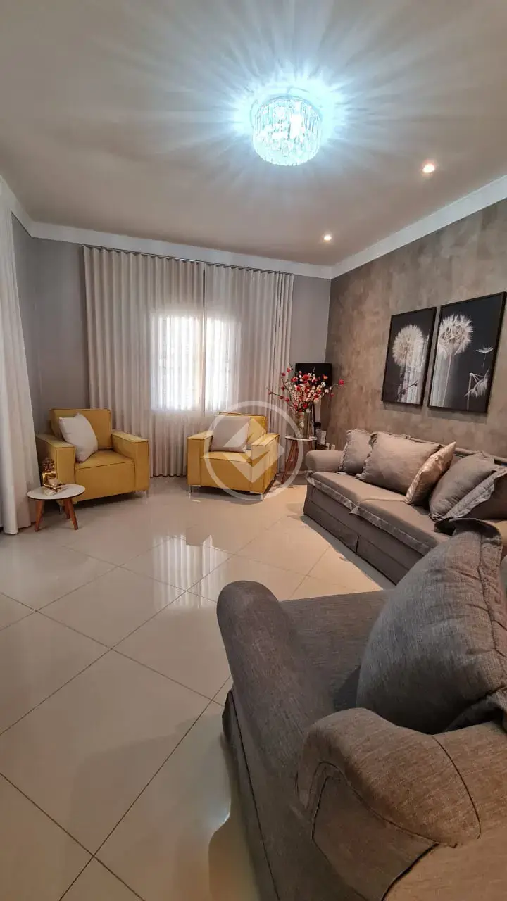 Imagem 2 - Casa em JARDIM CUIABÁ, Cuiabá - MT