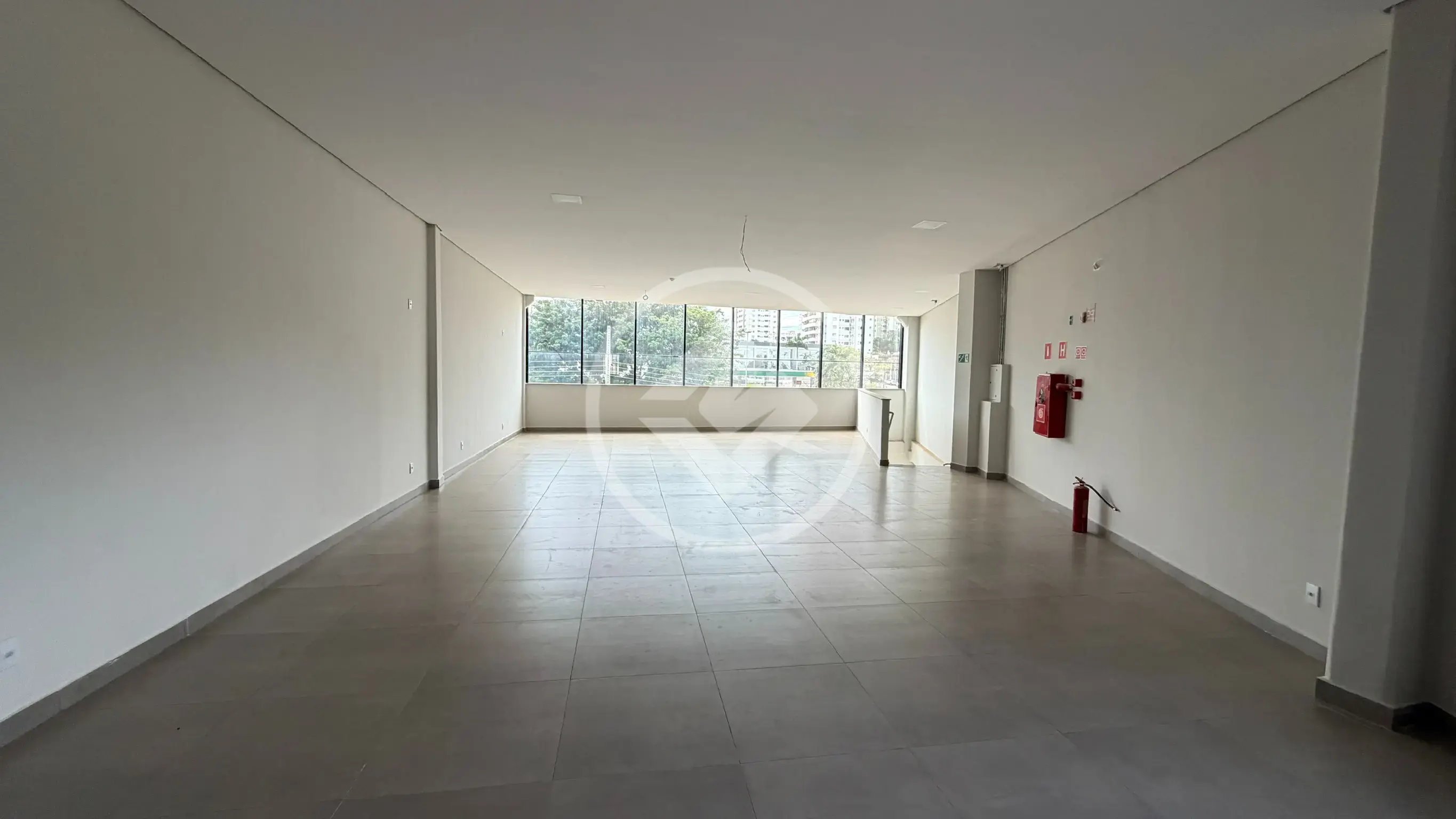 Imagem 2 - Sala Comercial em Araés, Cuiabá - MT