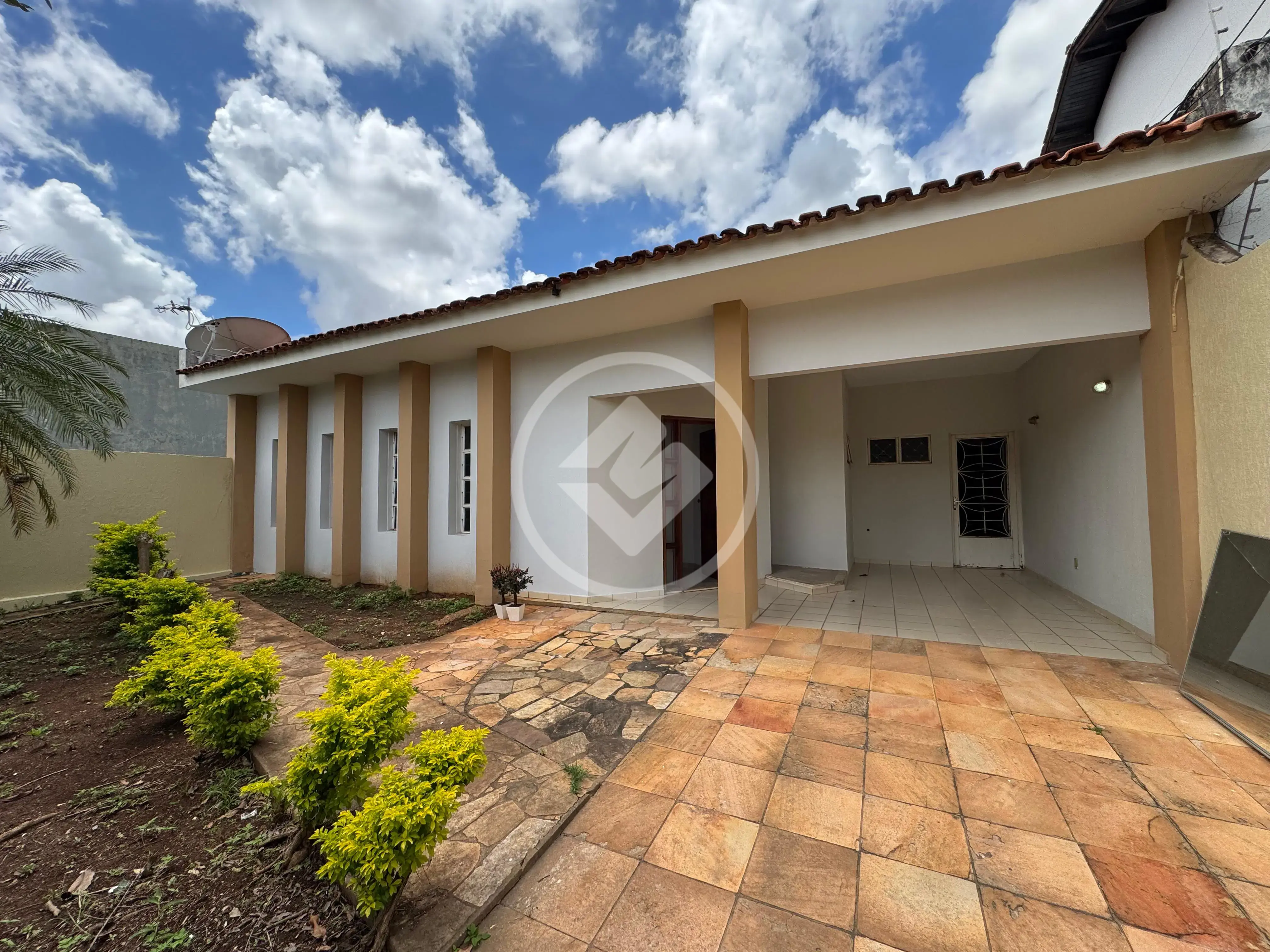 Imagem 1 - Casa em Jardim Shangri-lá, Cuiabá - MT