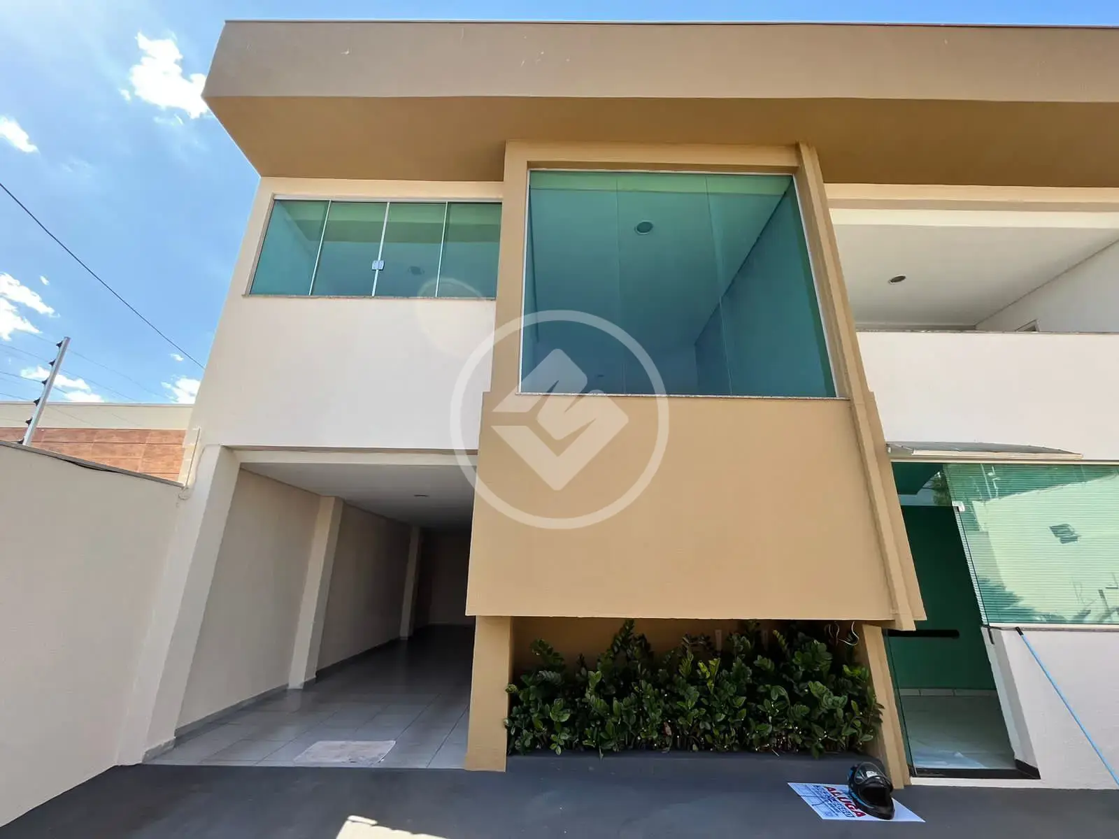 Imagem 1 - Casa Comercial em Araes, Cuiabá - MT