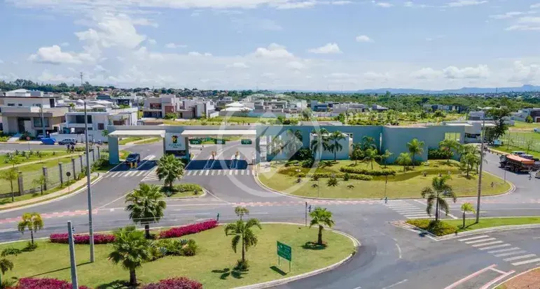 Imagem 1 - Terreno Condomínio em CONDOMINIO FLORAIS ITALIA, Cuiabá - MT