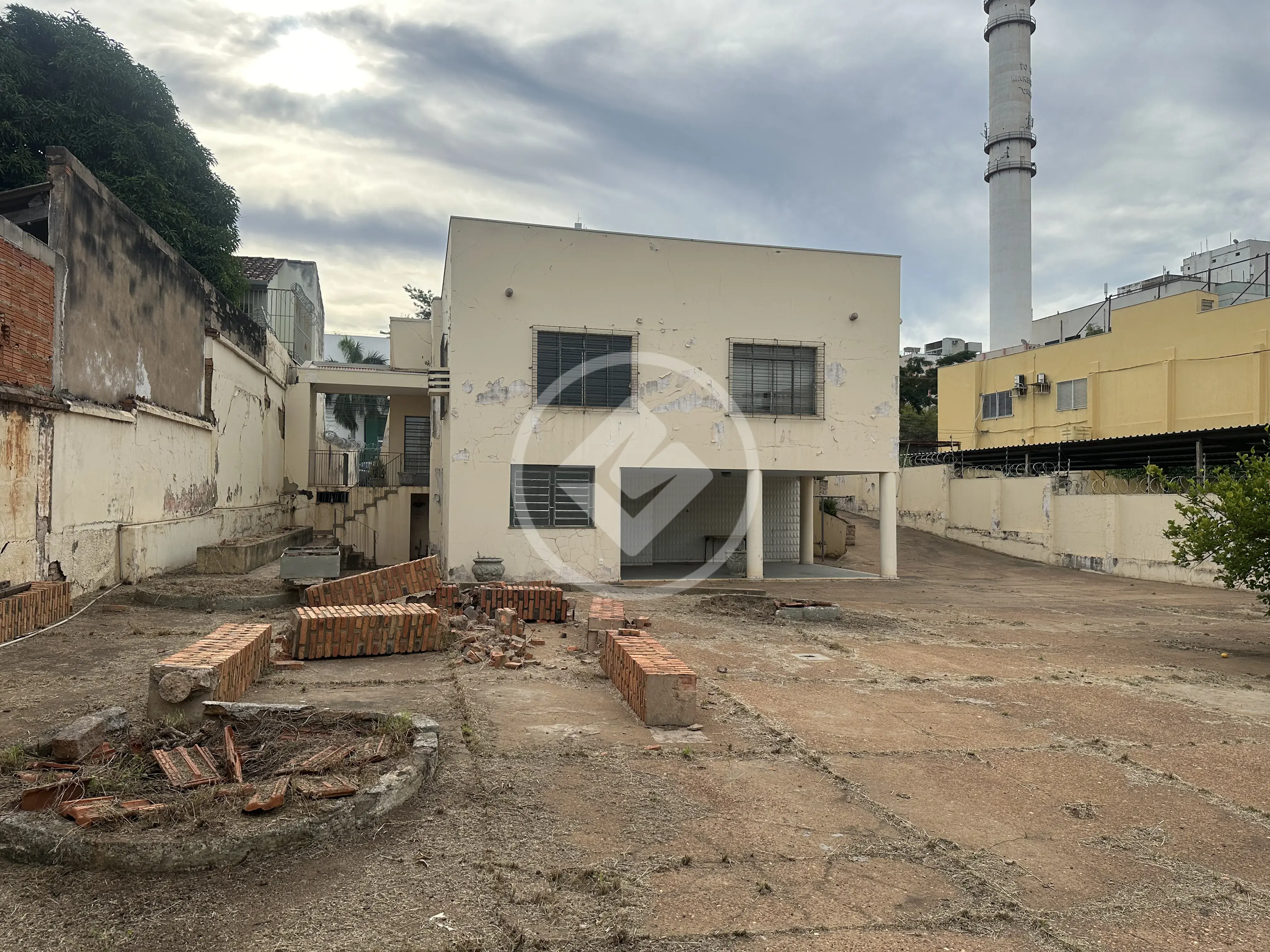 Imagem 1 - Casa Comercial em Centro-Sul, Cuiabá - MT