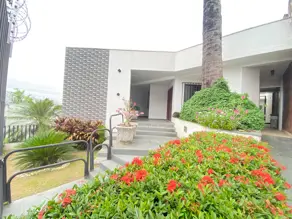 Imagem 2 - Casa Comercial em Centro-Norte, Cuiabá - MT