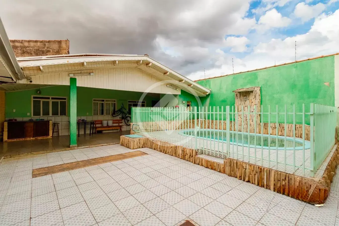 Imagem 1 - Casa em Centro-Sul, Várzea Grande - MT