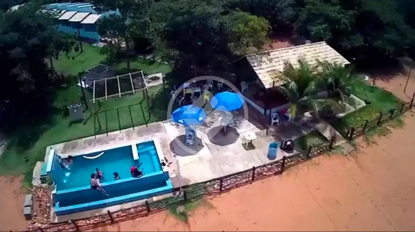 Imagem 1 - Sítio em CENTRO, Chapada dos Guimarães - MT