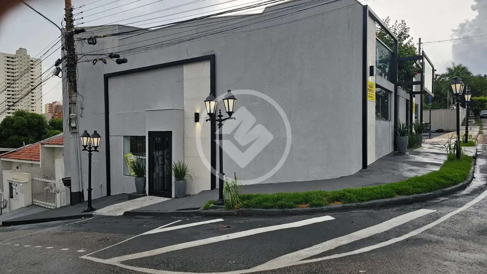 Imagem 1 - Casa Comercial em Quilombo, Cuiabá - MT