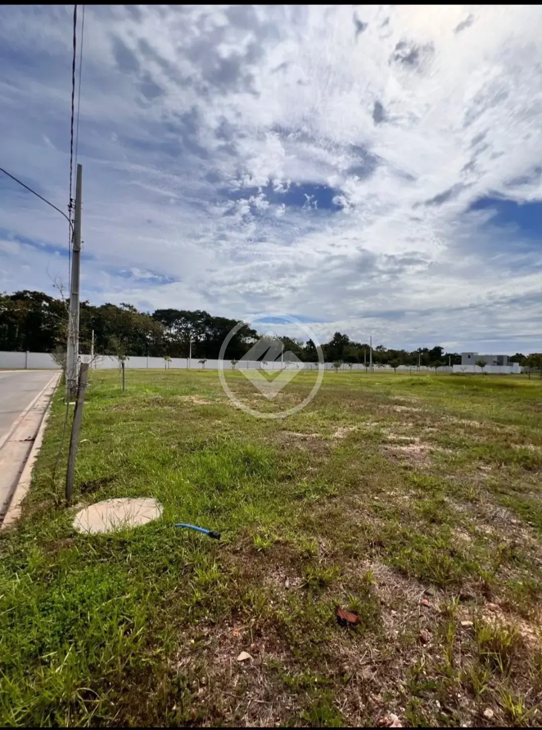 Imagem 1 - Terreno Condomínio em Av. das Torres, Cuiabá - MT