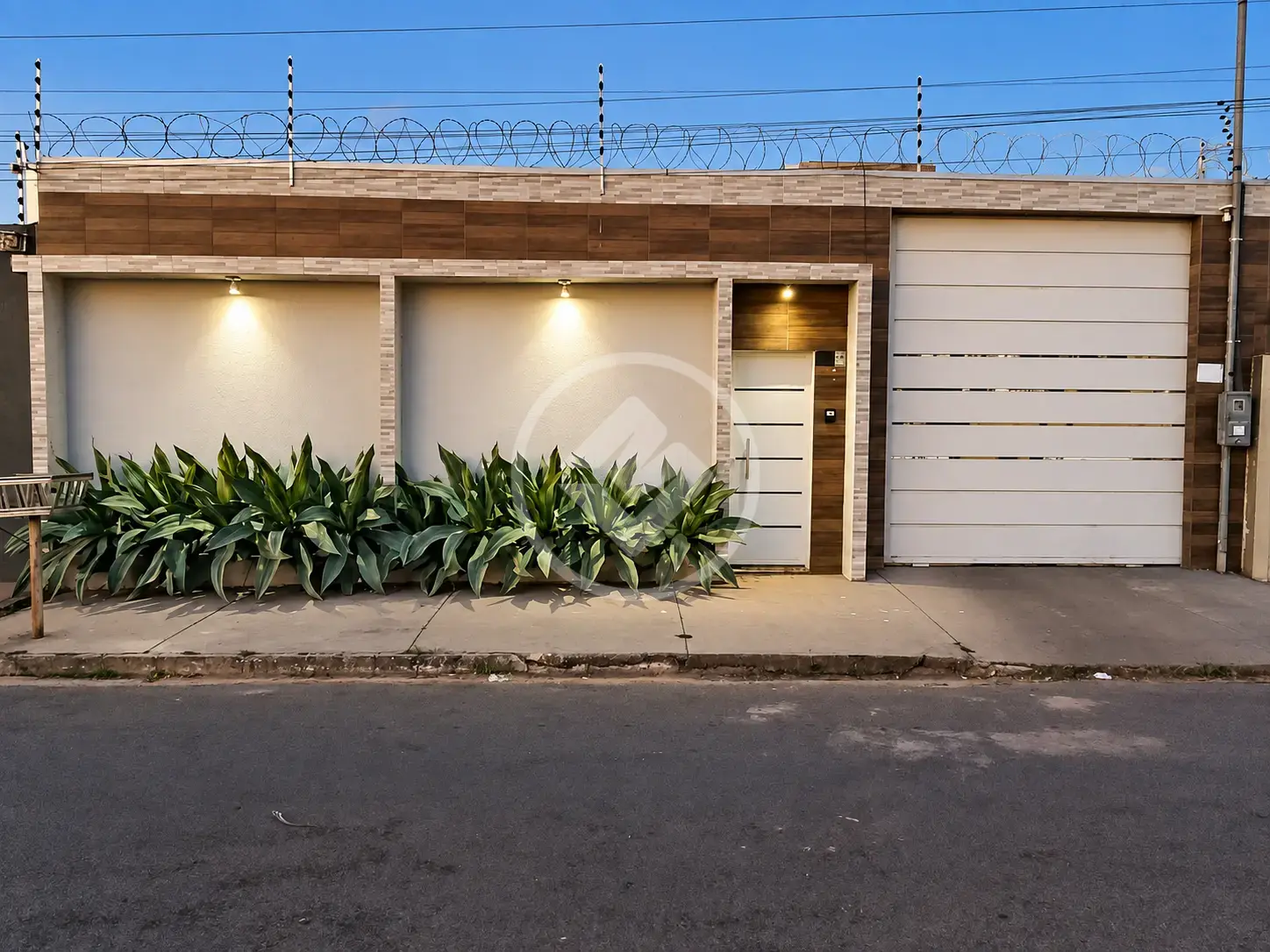 Image 2 - Casa em Jardim Paula II, Várzea Grande - MT