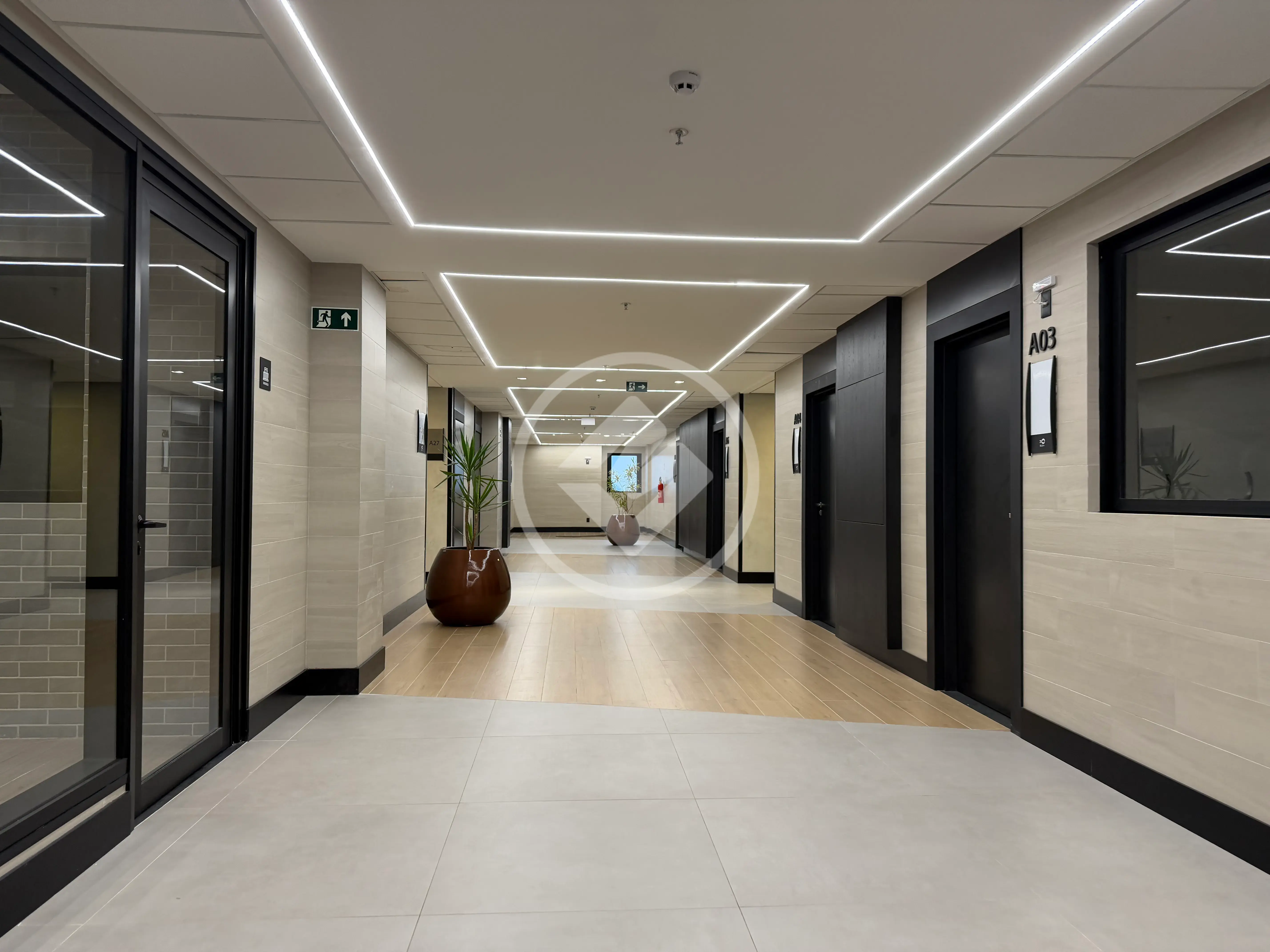 Imagem 1 - Sala Comercial em Centro-Sul, Várzea Grande - MT