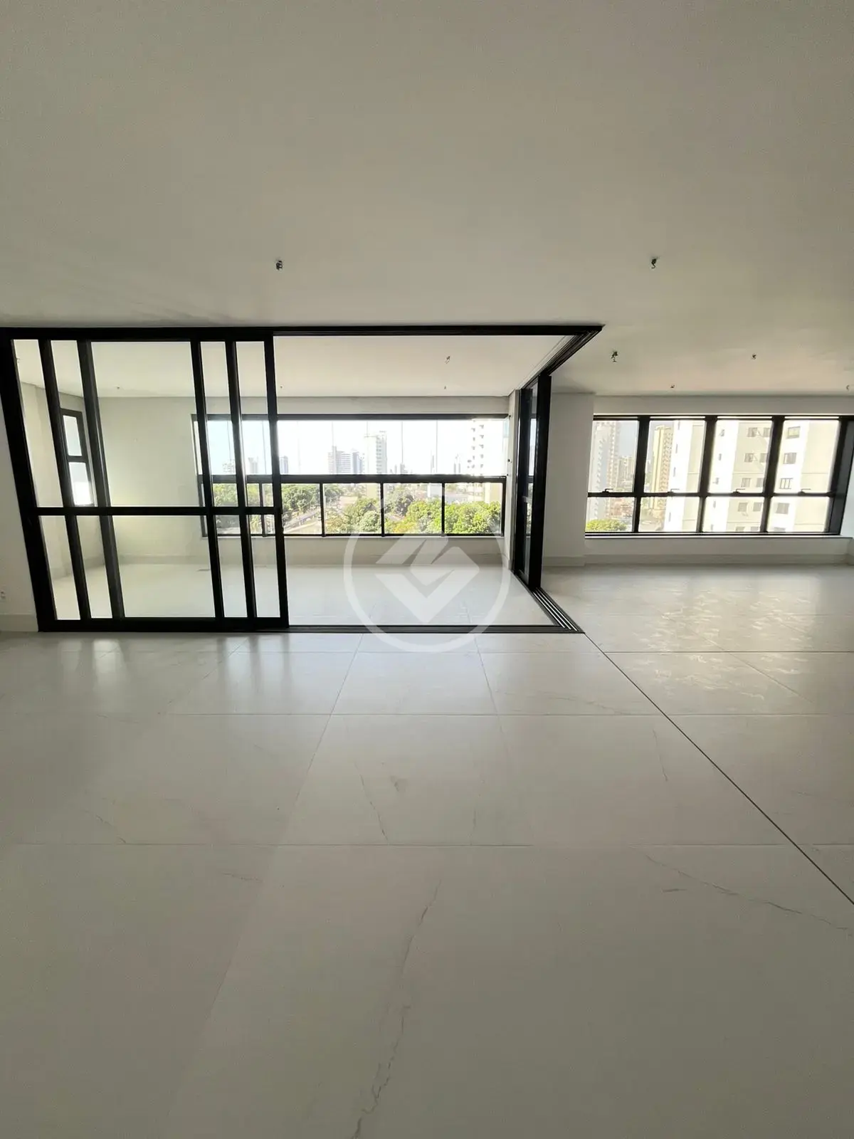 Imagem 1 - Apartamento em Popular, Cuiabá - MT