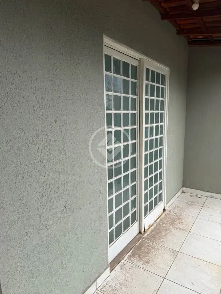 Image 2 - Casa em Centro-Sul, Várzea Grande - MT