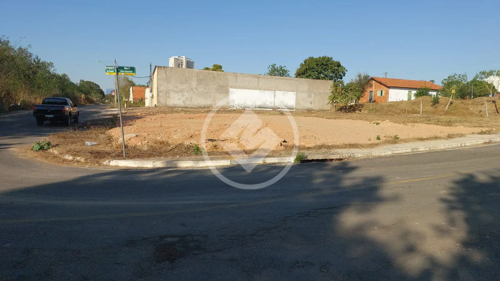 Terreno DESPRAIADO, Cuiabá - MT — foto 2
