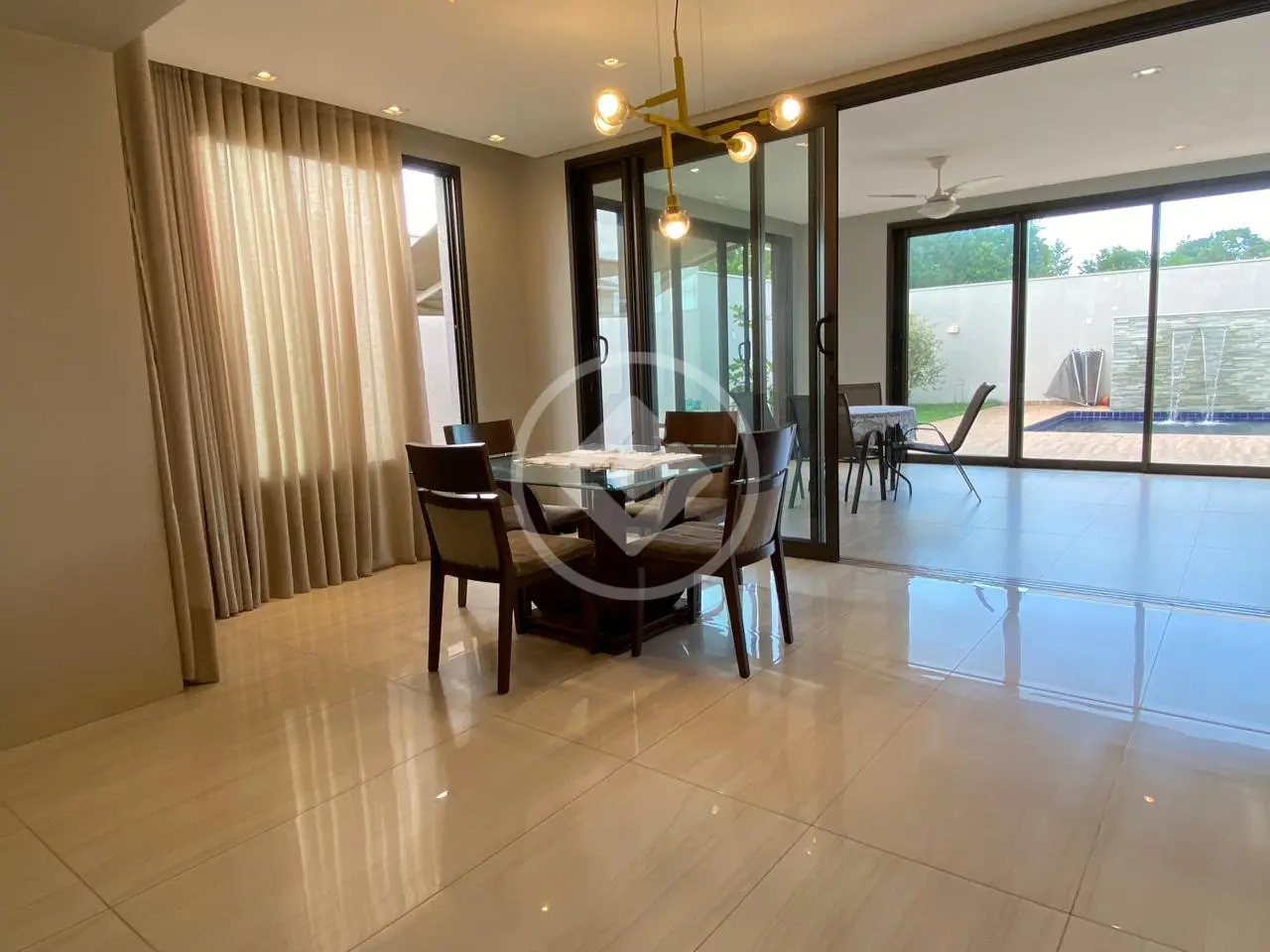 Imagem 2 - Sobrado Em Condomínio em CONDOMINIO FLORAIS ITALIA, Cuiabá - MT