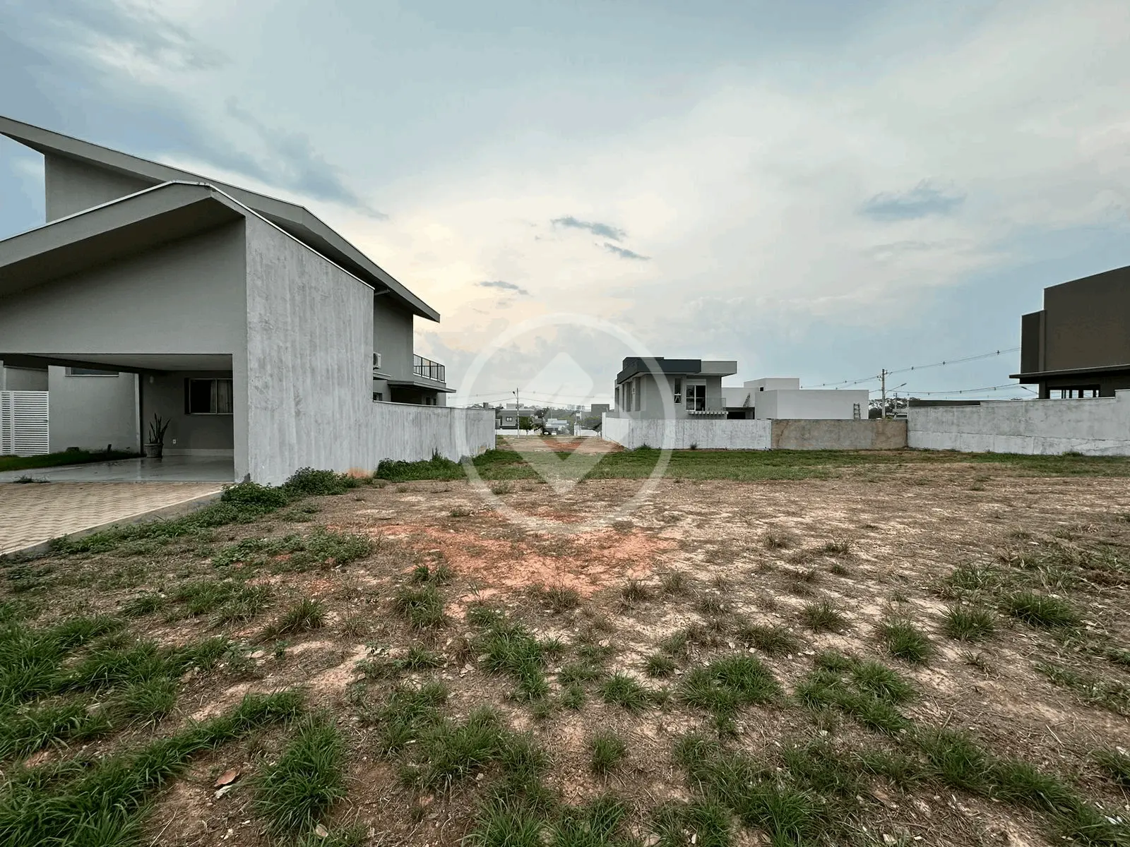 Terreno Condomínio Condomínio Belvedere II, Cuiabá - MT — foto 1