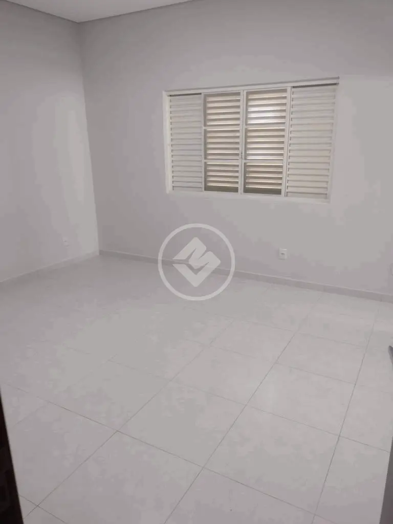 Imagem 2 - Casa em JARDIM CALIFÓRNIA, Cuiabá - MT