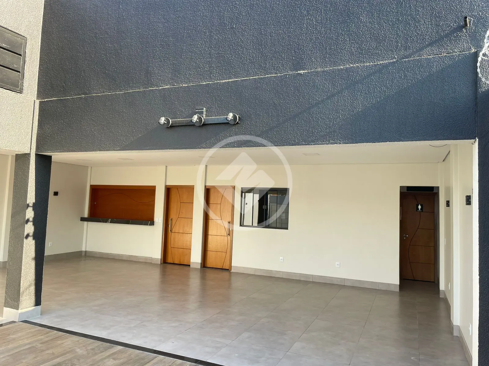 Imagem 2 - Casa Comercial em Jardim Presidente, Cuiabá - MT