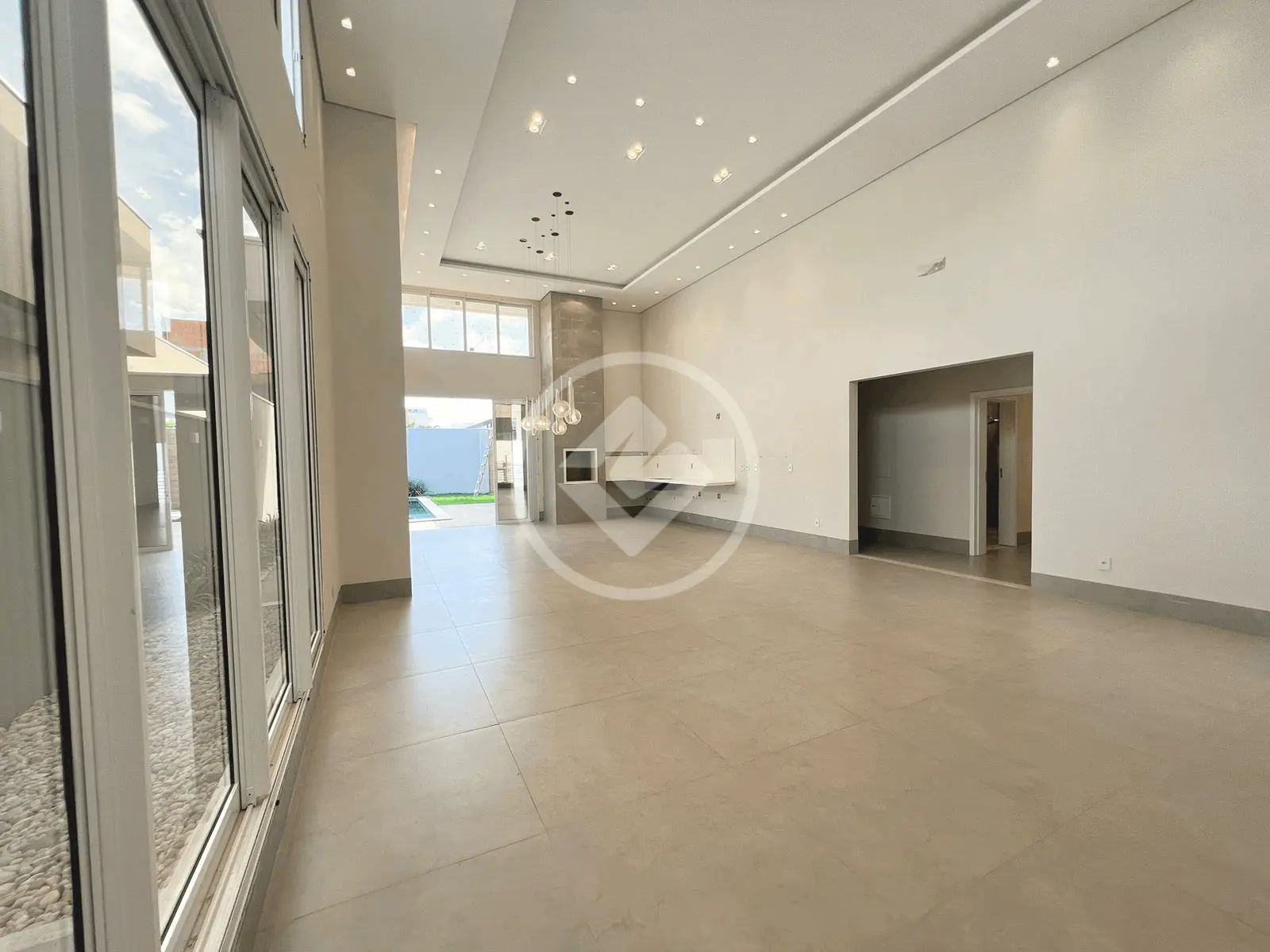 Imagem 2 - Casa Condomínio em CONDOMINIO FLORAIS ITALIA, Cuiabá - MT