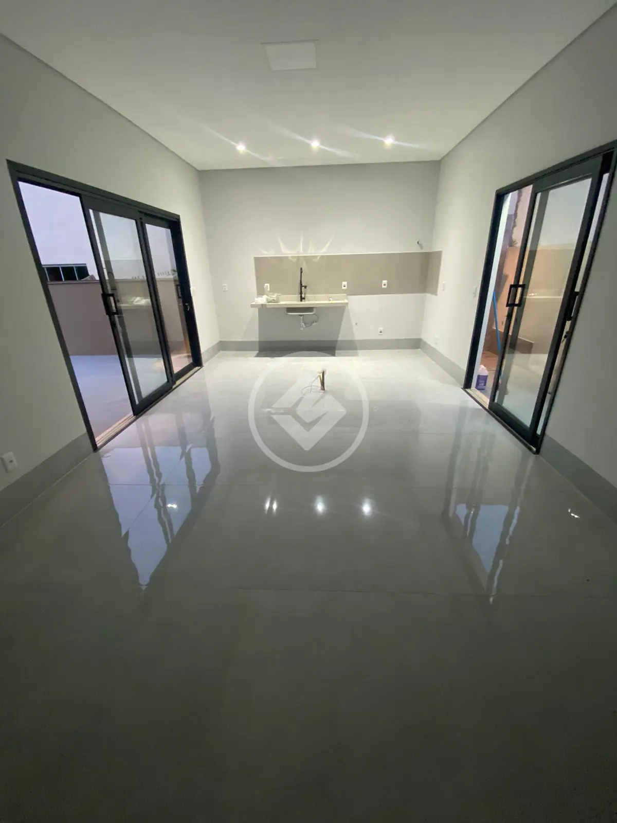 Imagem 2 - Casa Condomínio em SANTA CRUZ, Chapada dos Guimarães - MT
