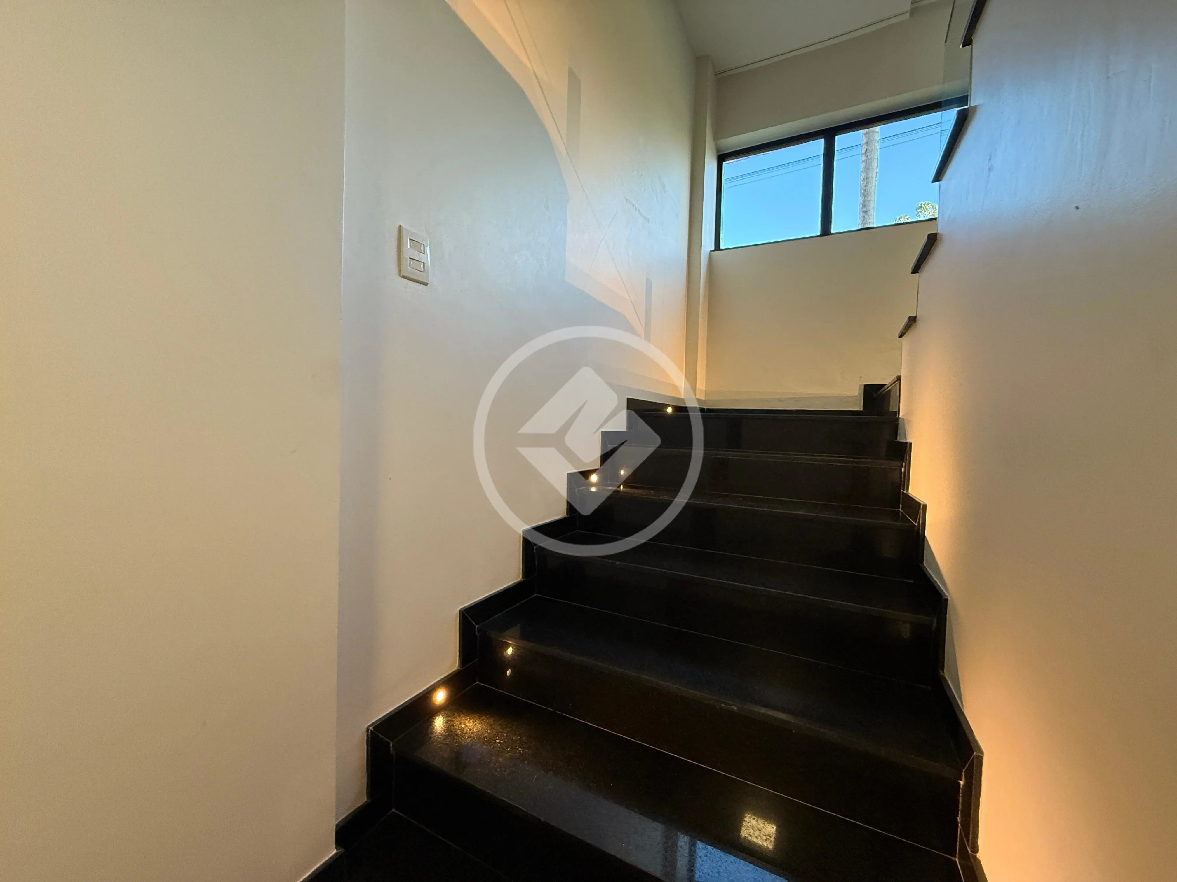 Imagem 4 - Casa Condomínio em CONDOMINIO FLORAIS ITALIA, Cuiabá - MT