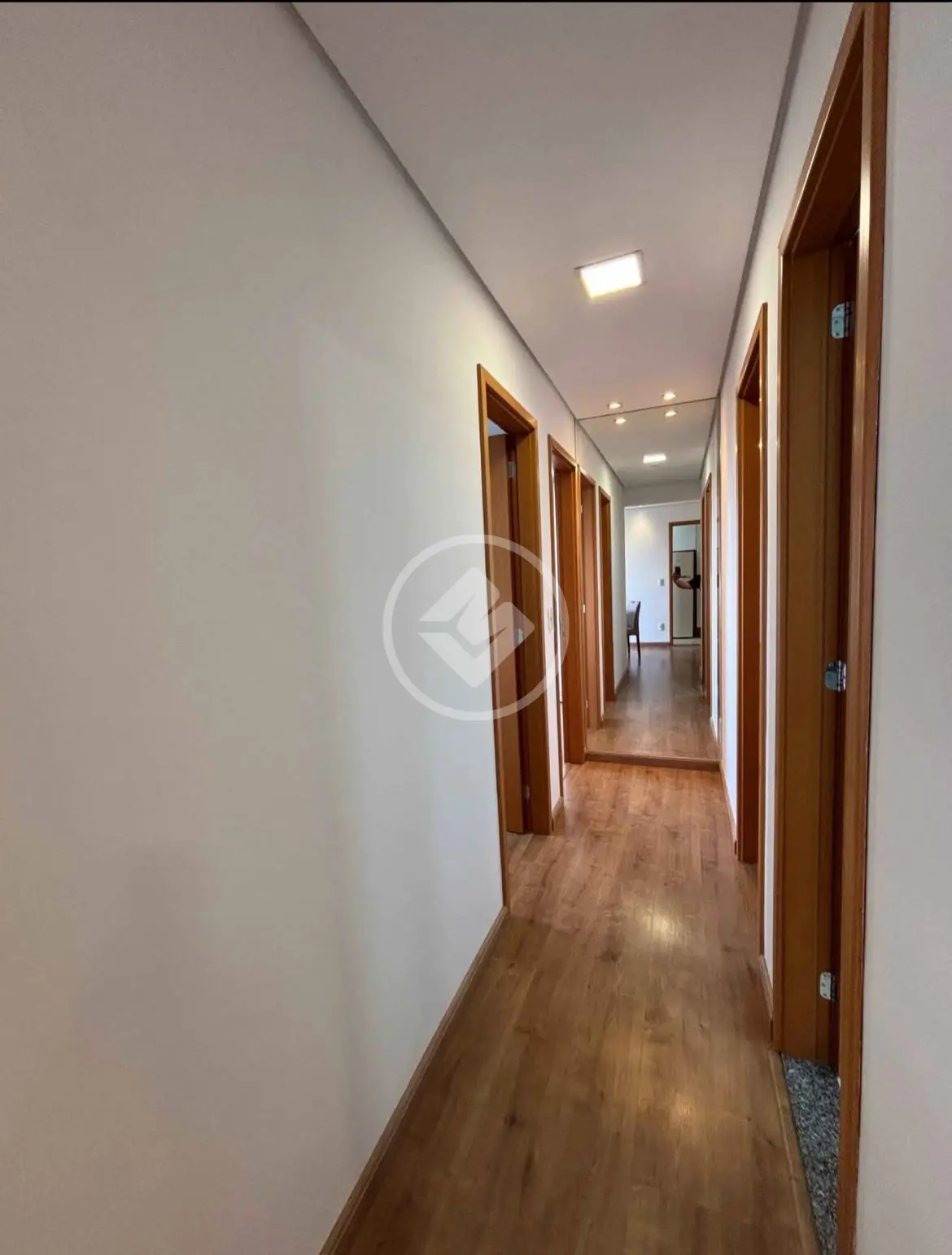 Imagem 3 - Apartamento em JARDIM CALIFÓRNIA, Cuiabá - MT