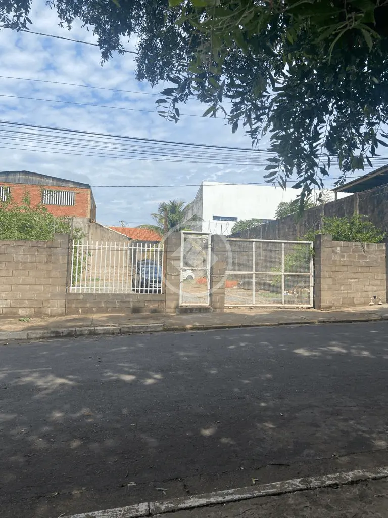 Imagem 1 - Terreno em Cidade Alta, Cuiabá - MT