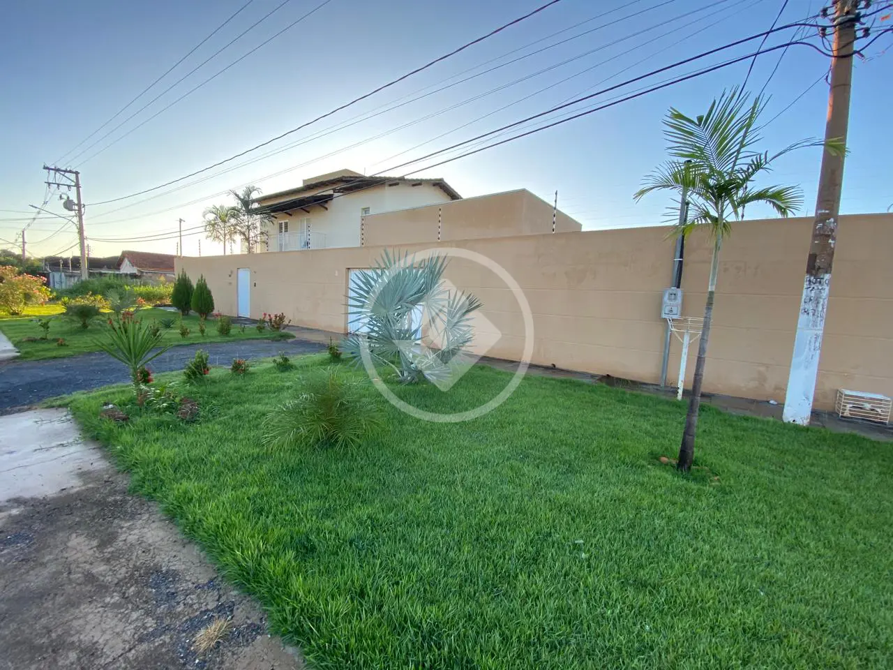 Sobrado CENTRO-SUL, Várzea Grande - MT — foto 1