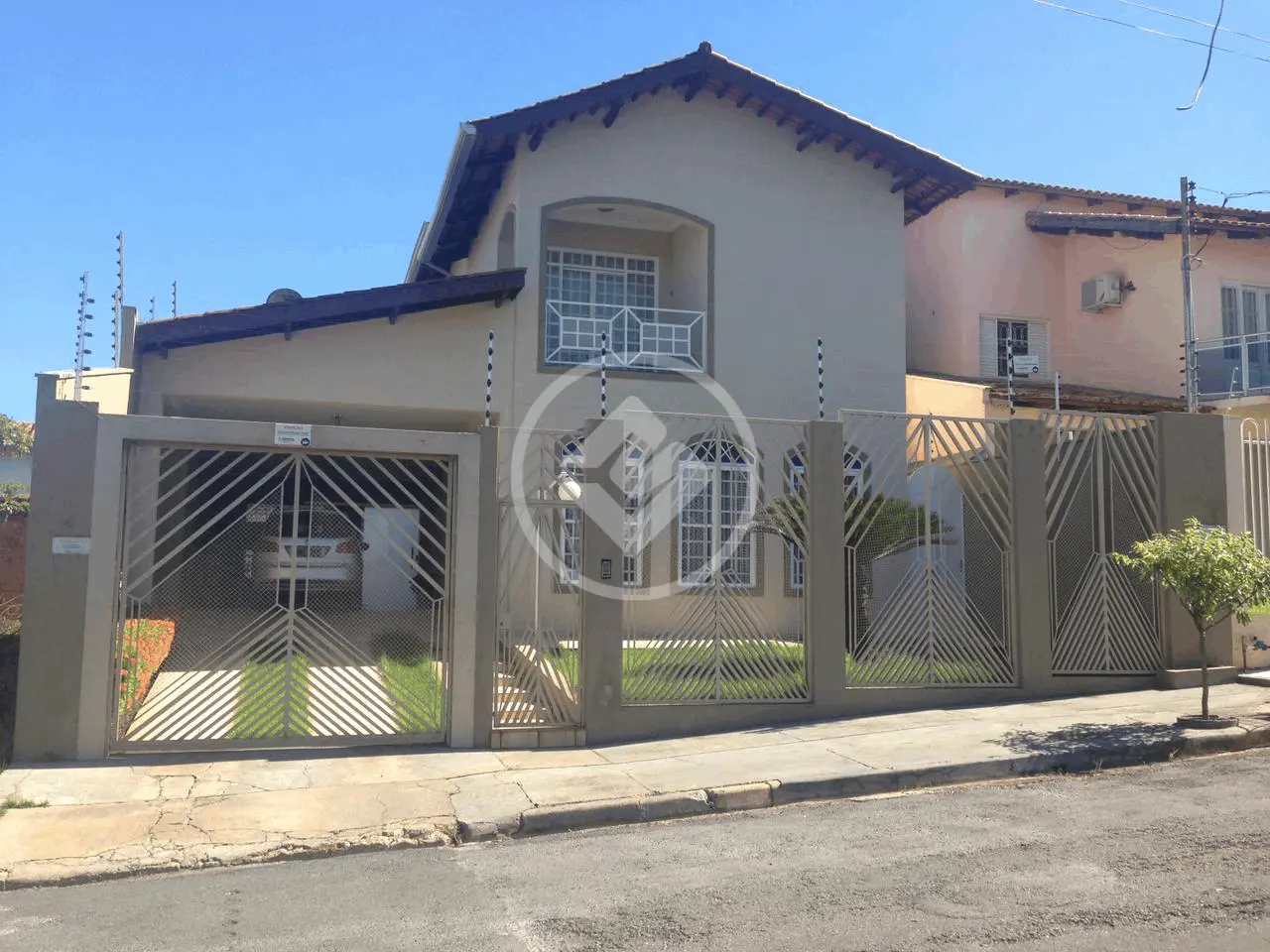 Sobrado JARDIM SHANGRI-LA, Cuiabá - MT — foto 1