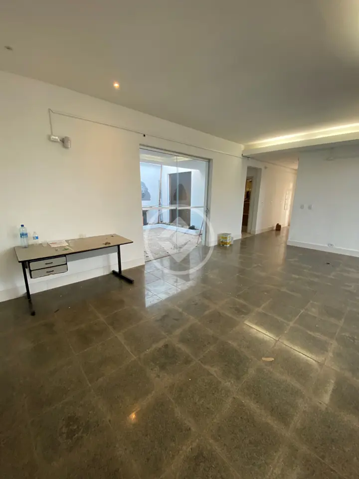 Imagem 2 - Casa Comercial em CENTRO SUL, Cuiabá - MT