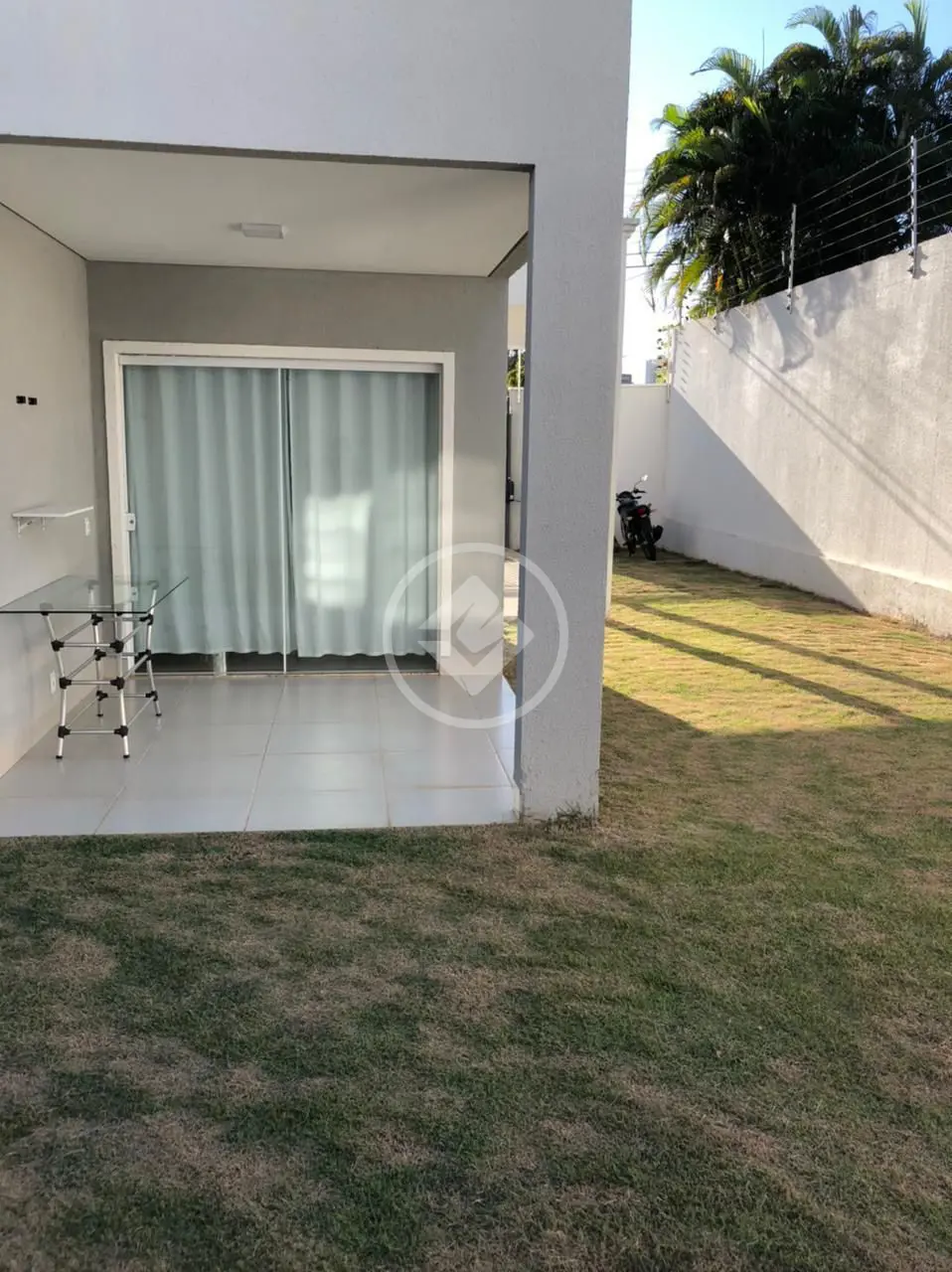 Imagem 2 - Sobrado em JARDIM CALIFÓRNIA, Cuiabá - MT