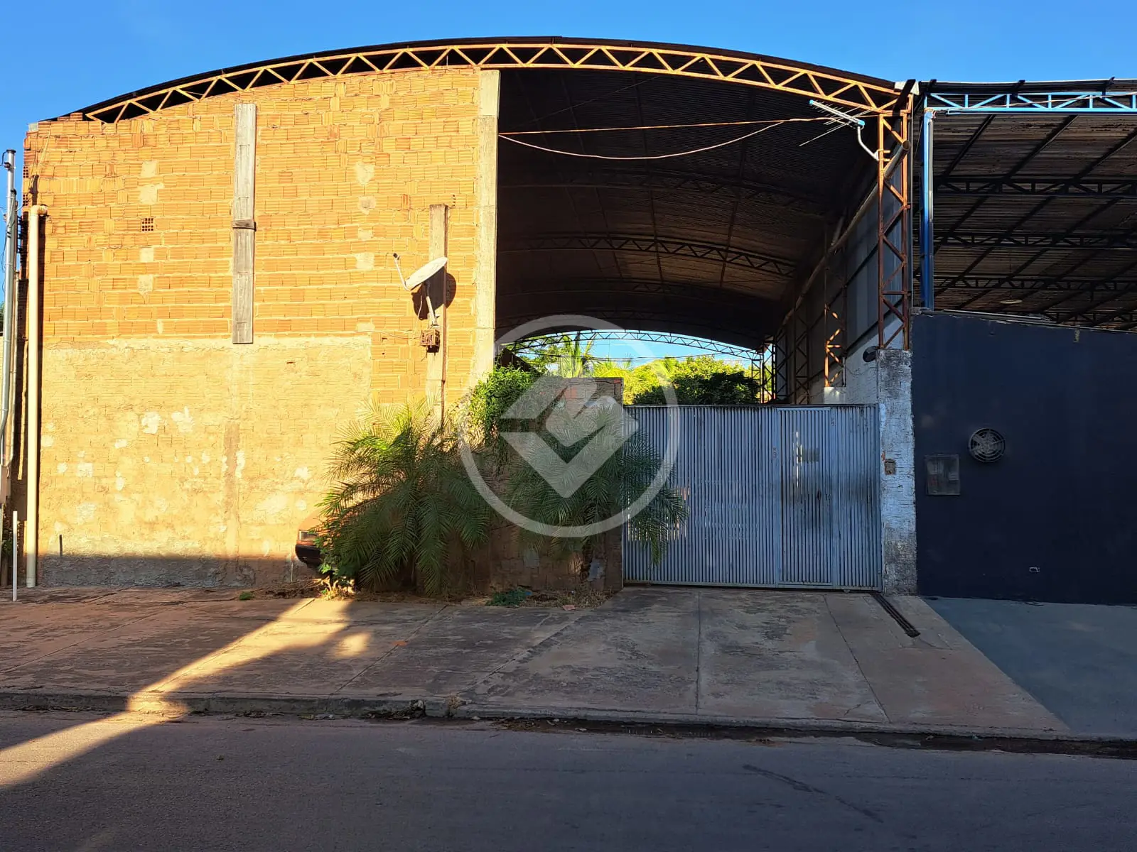 Imagem 1 - Galpão em PARQUE OHARA, Cuiabá - MT