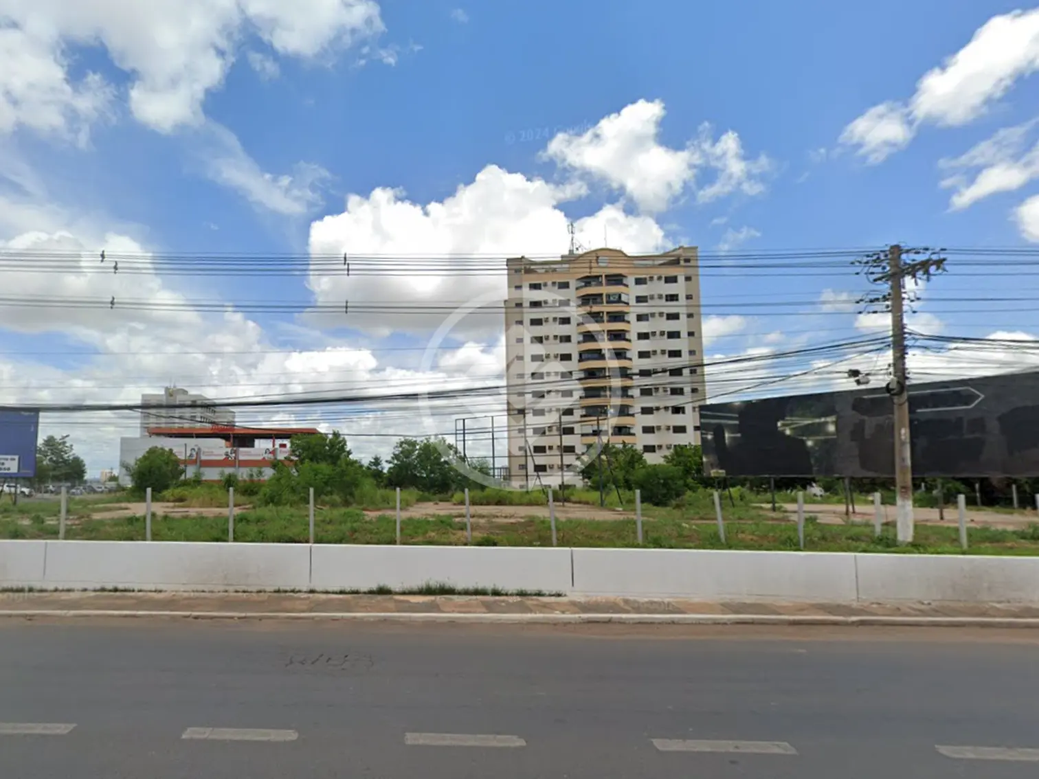 Terreno Comercial JARDIM ACLIMAÇÃO, Cuiabá - MT — foto 1