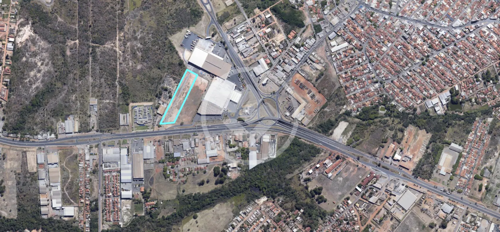 Imagem 1 - Terreno Comercial em JARDIM ALENCASTRO, Cuiabá - MT