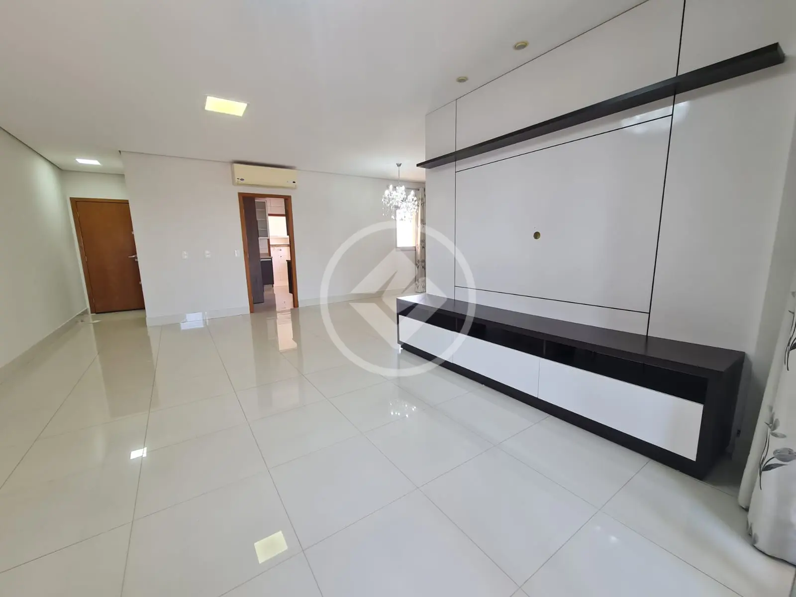 Imagem 2 - Apartamento em JARDIM ACLIMAÇÃO, Cuiabá - MT