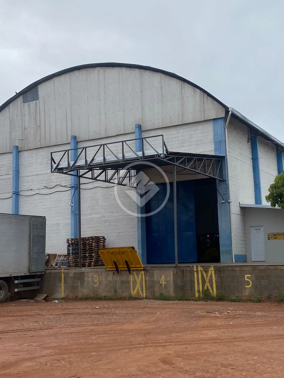 Imagem 1 - Galpão em DISTRITO INDUSTRIAL, Cuiabá - MT