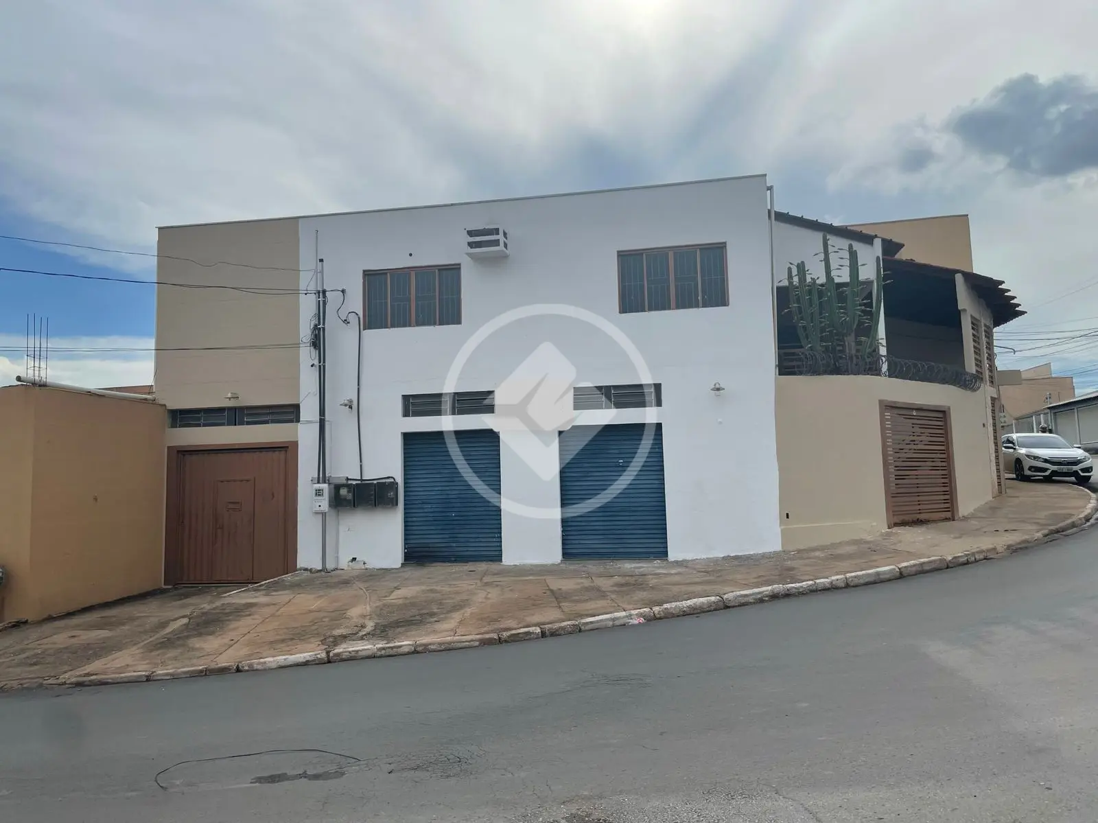 Imagem 1 - Sobrado em TANCREDO NEVES, Cuiabá - MT