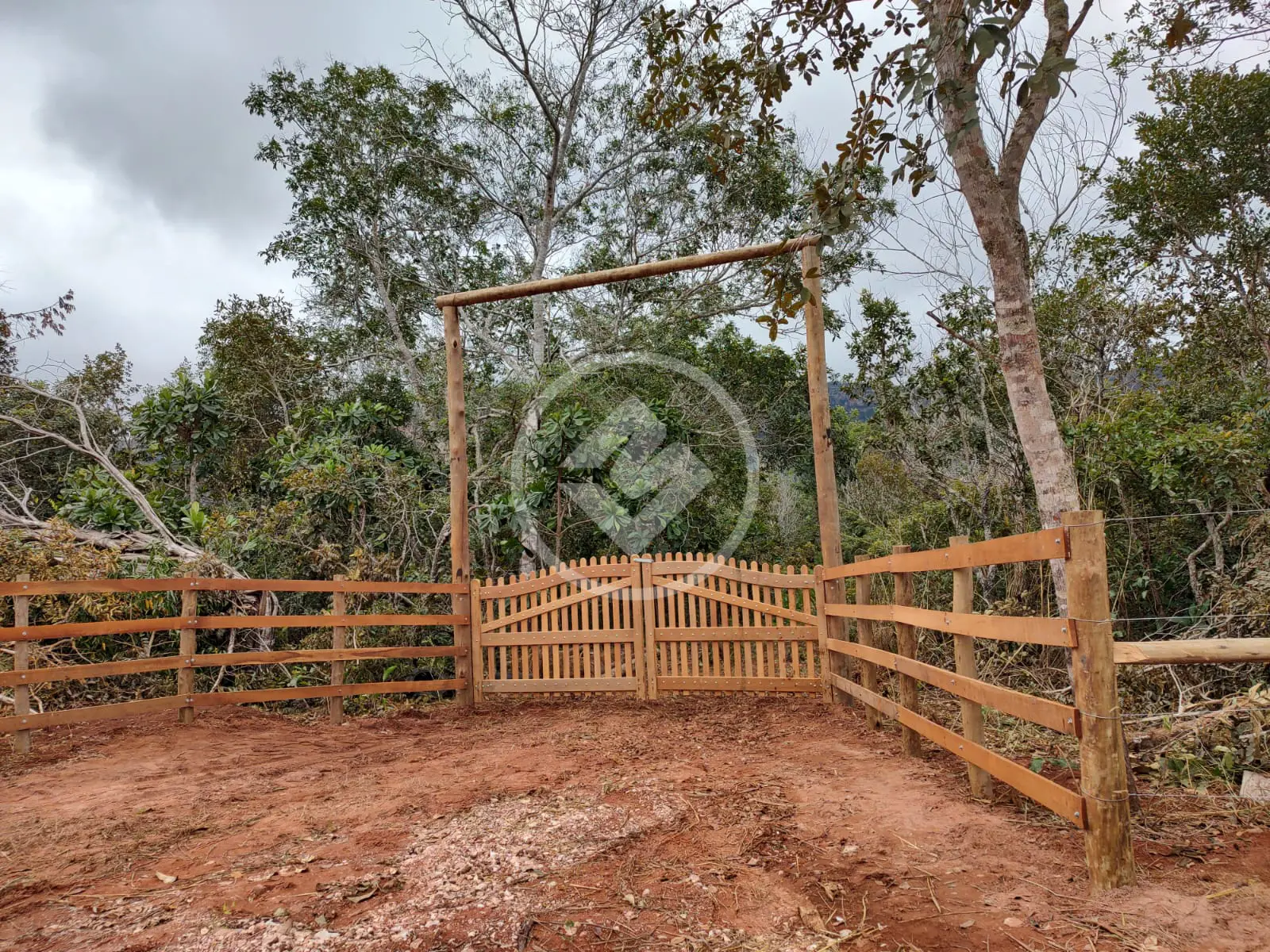 Imagem 1 - Chácara em ZONA RURAL, Chapada dos Guimarães - MT