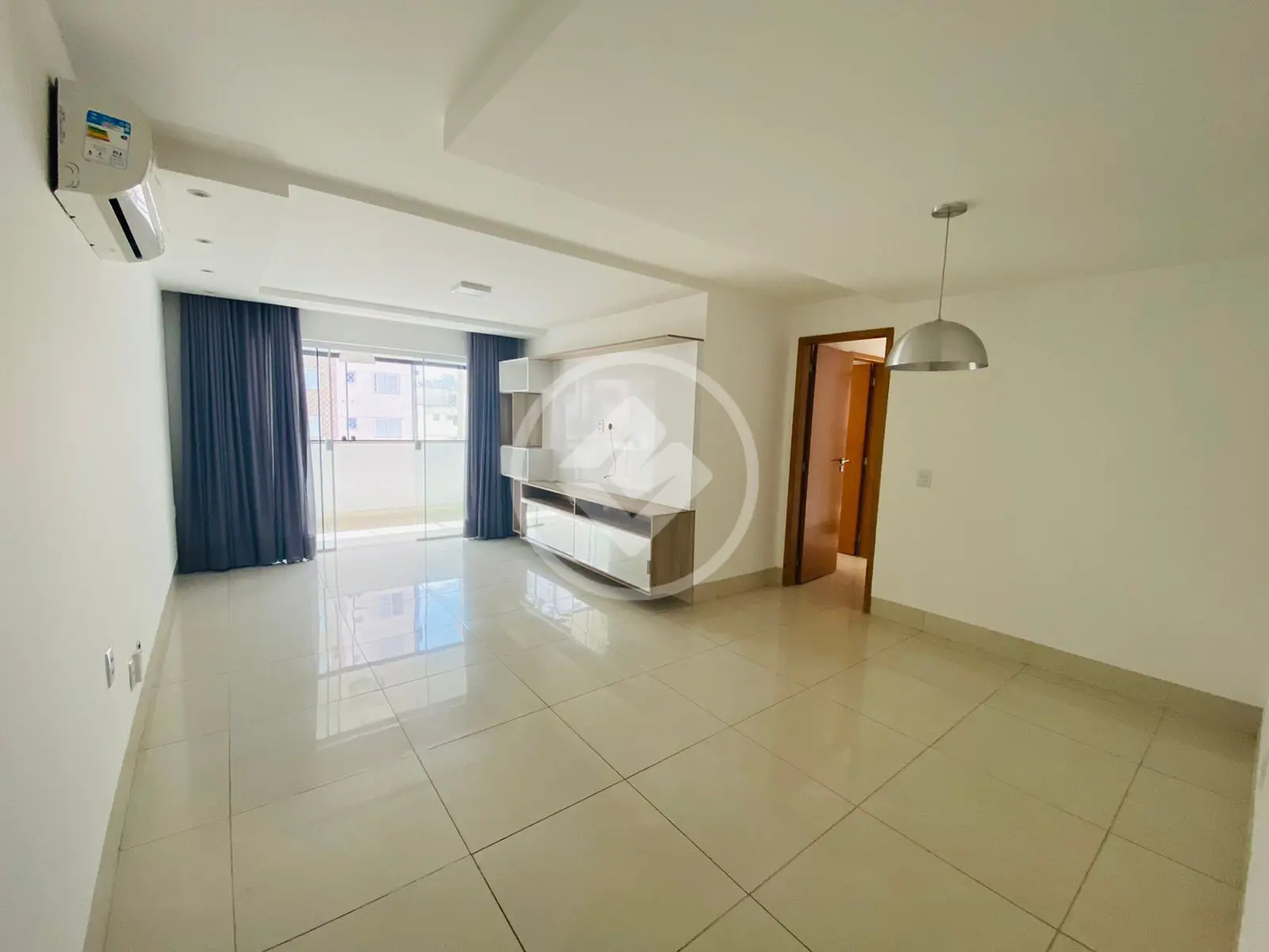 Apartamento Setor Bueno, Goiânia - GO — foto 1